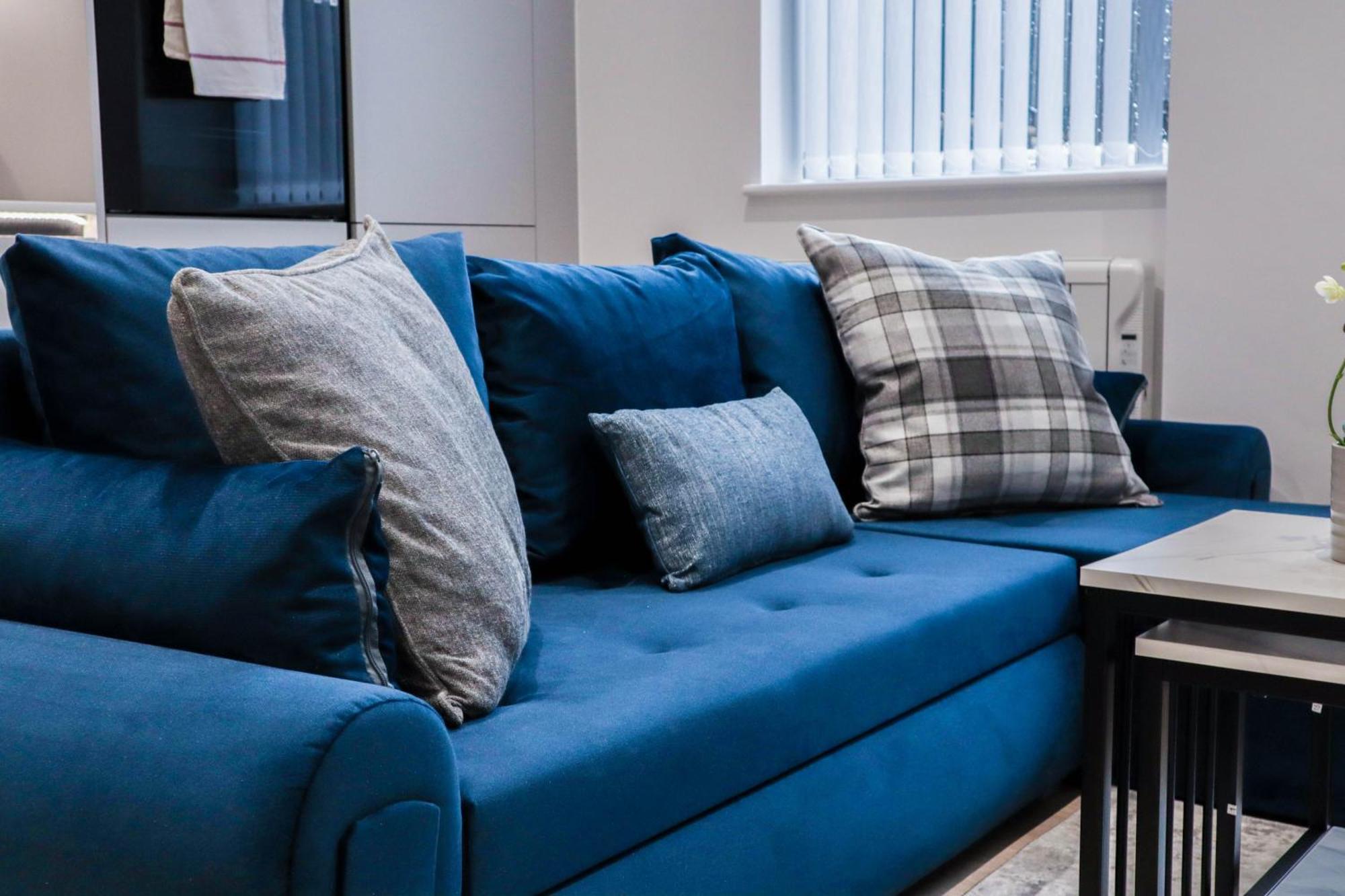 Modern 1-Bed Apartment In Buckinghamshire With Free Wifi, Parking & Garden High Wycombe Exterior photo