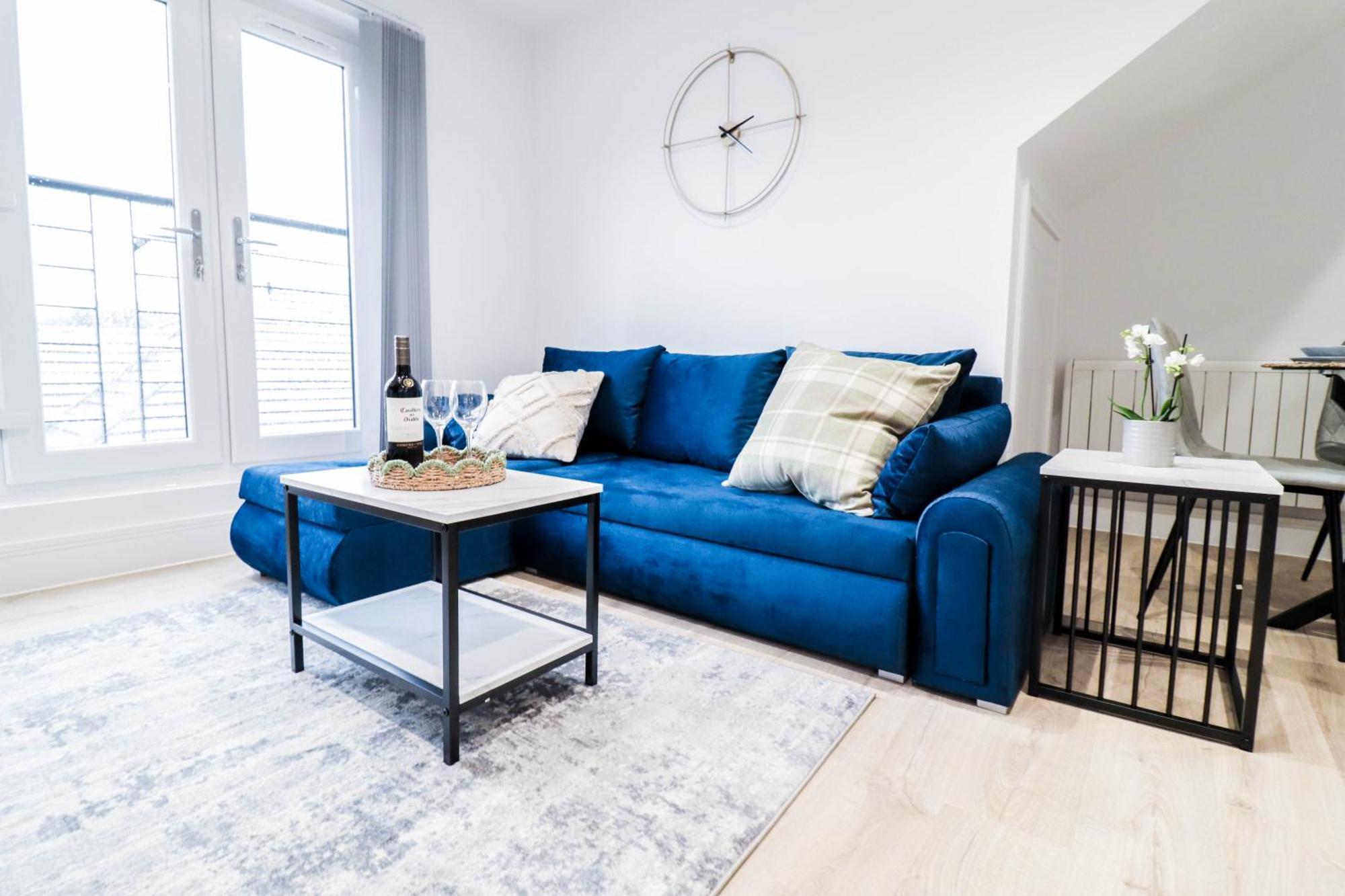 Modern 1-Bed Apartment In Buckinghamshire With Free Wifi, Parking & Garden High Wycombe Exterior photo