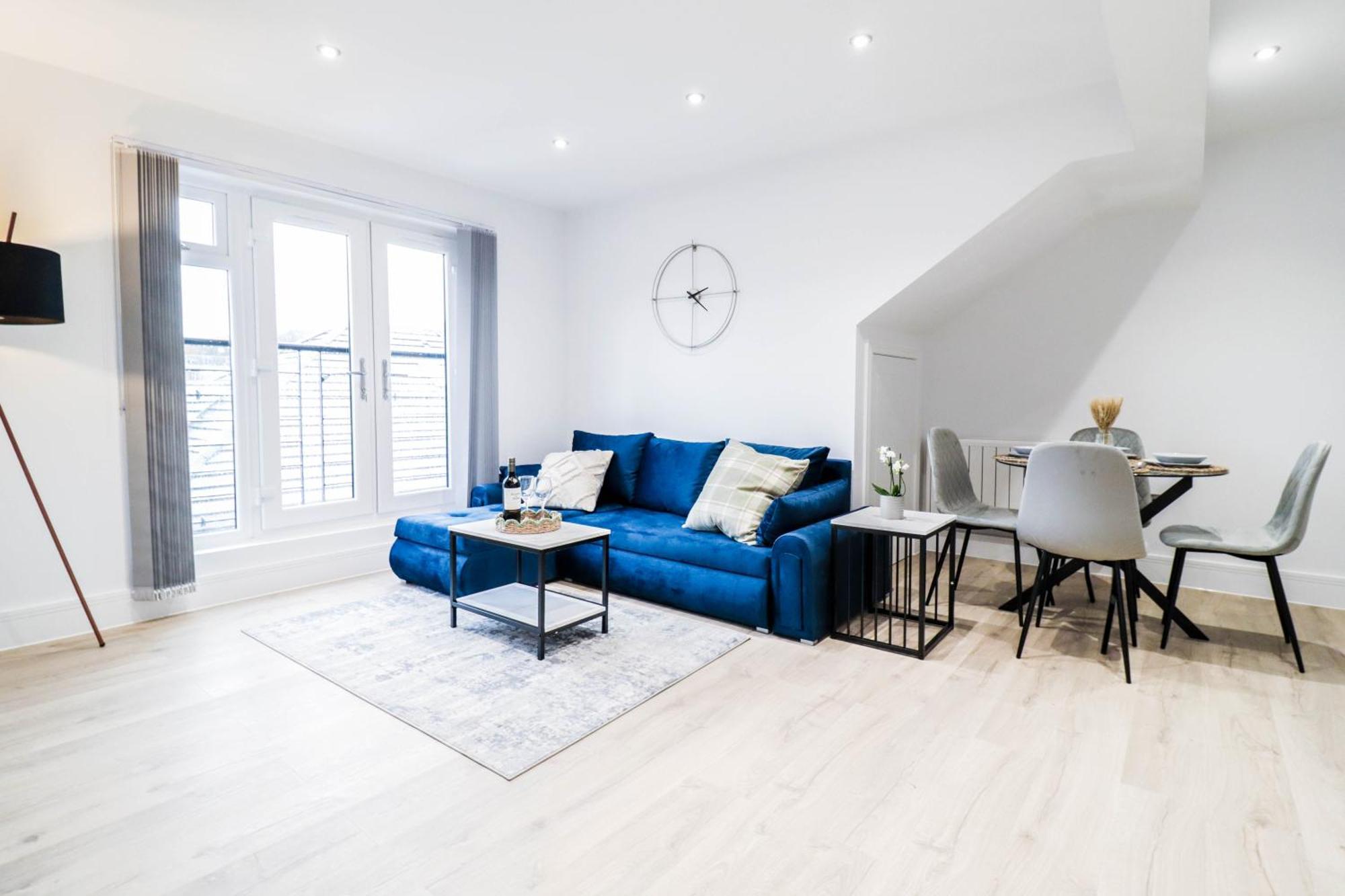 Modern 1-Bed Apartment In Buckinghamshire With Free Wifi, Parking & Garden High Wycombe Exterior photo